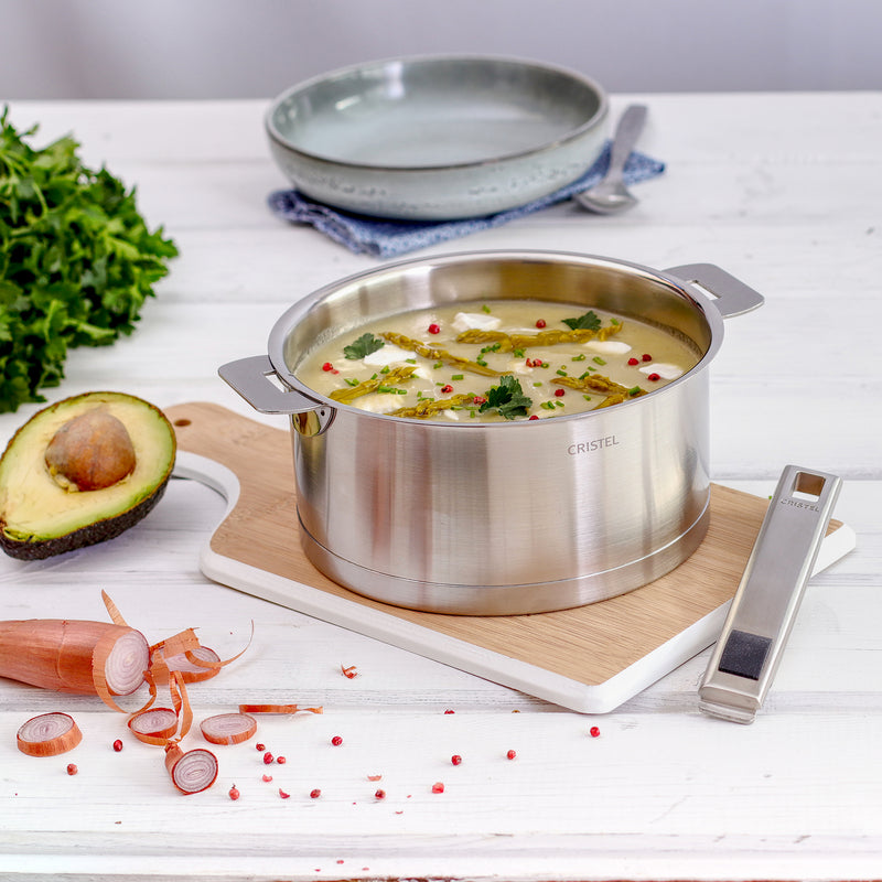 Asparagus and Avocado Cream Soup