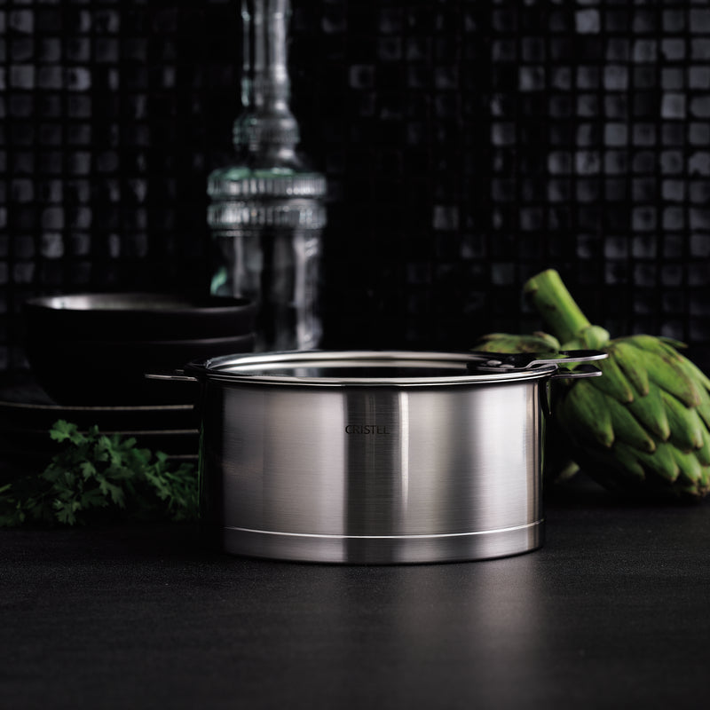 WHY STAINLESS STEEL IS THE HEALTHIEST AND SAFEST PICK FOR COOKING