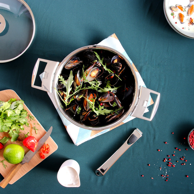 Thai style mussel soup with coconut milk