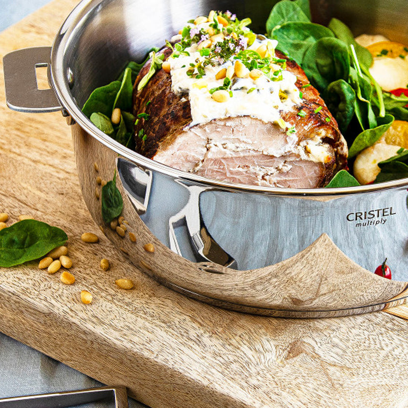 Braise your meat with your removable handles - CRISTEL® USA