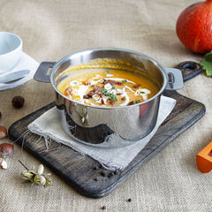 WHAT ARE THE 5 FRENCH MOTHER SAUCES EVERY COOK SHOULD MASTER?