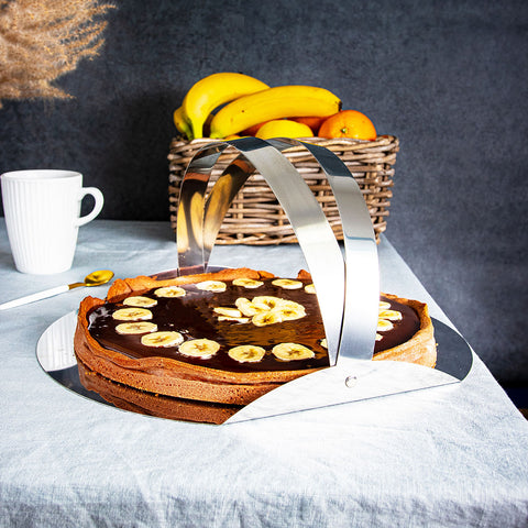 Chocolate and banana tart