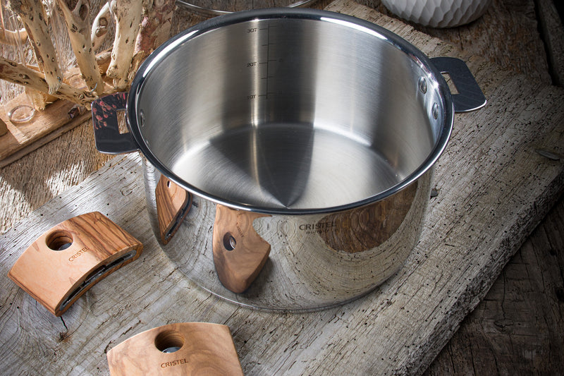 Common metals in pots, pans have varied cooking qualities